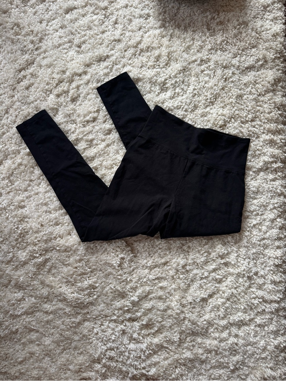 bp Black High-Waist Leggings • M